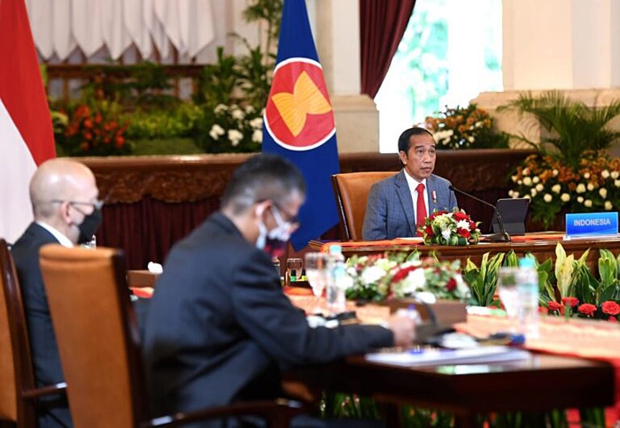 Selama 30 tahun ASEAN dan Republik Rakyat Tiongkok bermitra, sudah banyak kerja sama konkret yang dilakukan kedua kawasan, termasuk di bidang ekonomi.