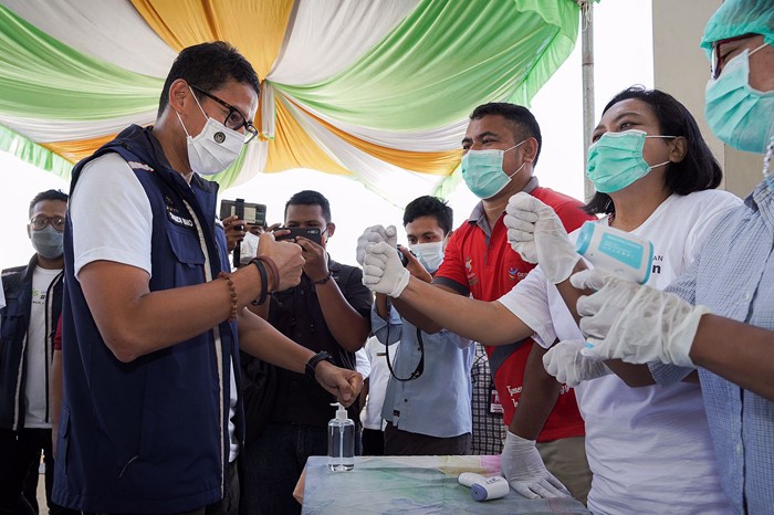 Menparekraf Sandiaga Salahuddin Uno mengapresiasi langkah Pemerintah Daerah Kabupaten Manggarai Barat dalam melakukan percepatan vaksinasi Covid-19.