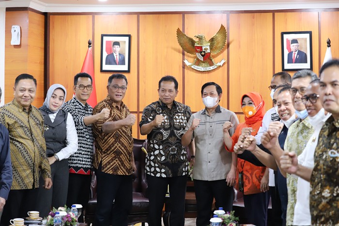 Auidensi Perhimpunan Menemukan Kembali Indonesia di ruang Delegasi Pimpinan DPD RI Komplek Parlemen MPR/DPR-DPD, Senayan, Jakarta, Senin (6/12/2021).