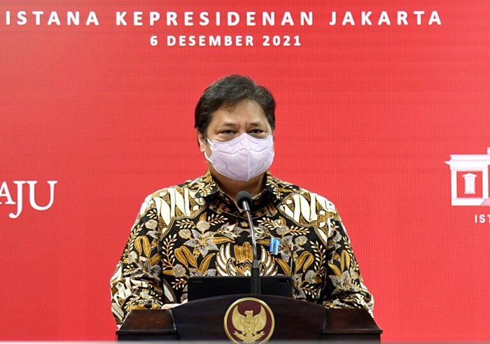 Menteri Koordinator Bidang Perekonomian Airlangga Hartarto memberikan keterangan pers di Kantor Presiden, Jakarta.