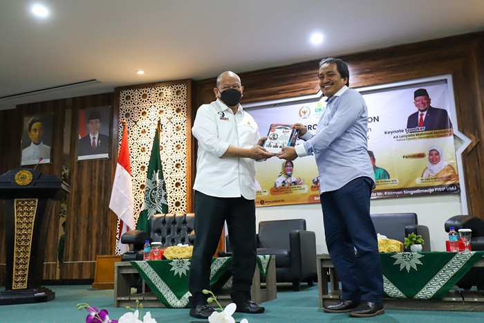 Focus Group Discussion di Universitas Muhammadiyah Jakarta bertema Amandemen UUD 1945 dan Rekonstruksi Sistem Politik Indonesia, Selasa (7/12/2021).