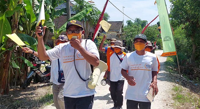 Pada rangkaian kegiatan geladi dan simulasi tersebut, dilakukan pemasangan dan uji coba alat Early Warning Sistem (EWS) di dua lokasi.