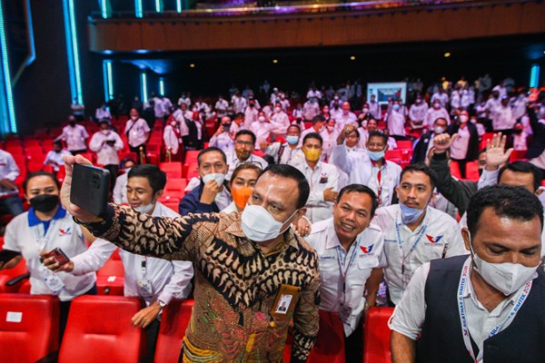 Bimbingan teknis (Bimtek) anggota DPRD provinsi dan kabupaten/kota Partai Perindo se-Indonesia di Jakarta Concert Hall, iNews Tower.