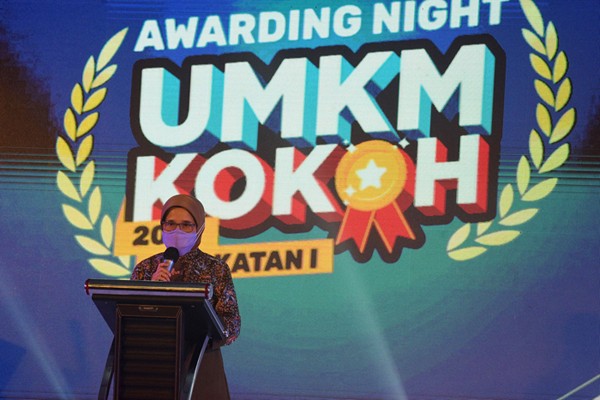 Awarding Night UMKM Kokoh Angkatan 2021 di Semarang, Jawa Tengah, Kamis (9/12/2021) malam.