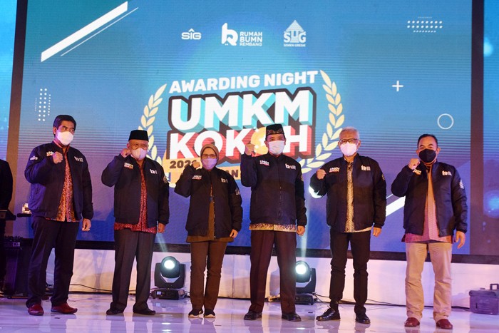 Awarding Night UMKM Kokoh Angkatan 2021 di Semarang, Jawa Tengah, Kamis (9/12/2021) malam.