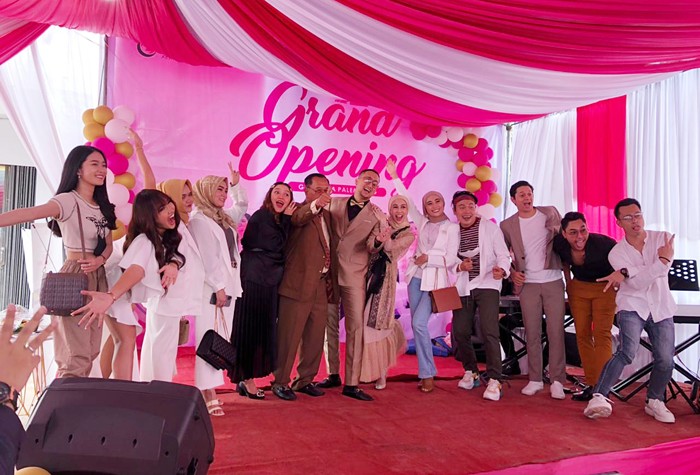 Palembang menambah deretan cabang klinik yang dipimpin oleh dr. Attaubah Mufid dan dr. Reza Gladys, Dipl.AAAM.