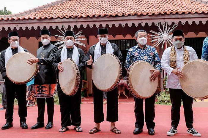 Kemenparekraf berkomitmen penuh menggarap Program Desa Kreatif melalui pengembangan produk unggulan dan ekosistem ekonomi kreatif desa.