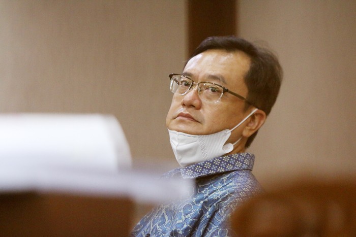 Terdakwa Komisaris PT Hanson International Tbk (MYRX) Benny Tjokrosaputro menjalani sidang lanjutan di Pengadilan Tipikor, Jakarta, Kamis (16/12/2021).