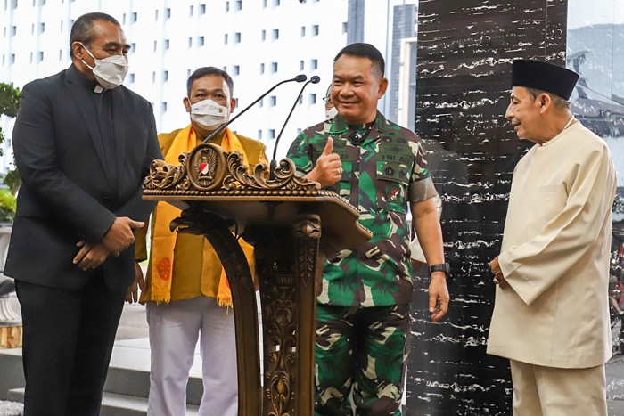 KSAD Dudung mengatakan Hari Juang TNI AD merupakan bentuk introspeksi dan evaluasi perjuangan panjang TNI AD dalam meningkatkan.