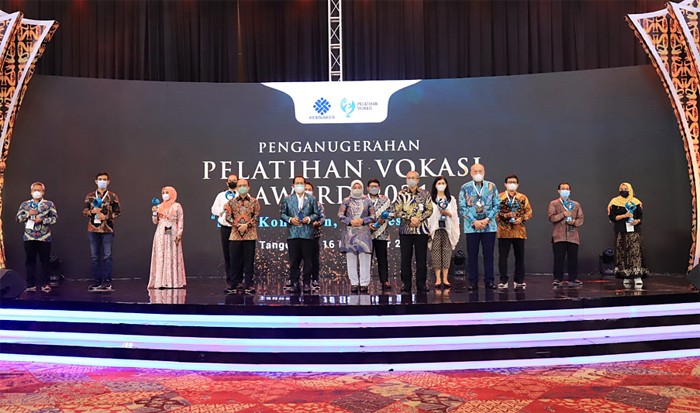 Wakil Presiden K.H. Ma'ruf Amin, menyambut baik inisiatif Kementerian Ketenagakerjaan (Kemnaker) untuk mendorong peningkatan kualitas SDM.