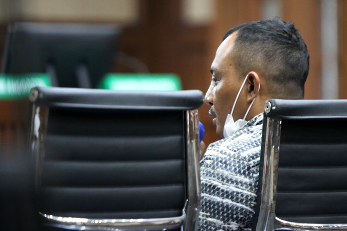 Terdakwa Mantan Wakil ketua DPR RI Azis Syamsuddin menjalani sidang di pengadilan Tipikor, Jakarta, Senin (20/12/2021).