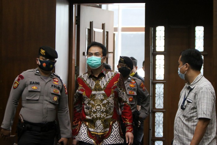 Terdakwa Mantan Wakil ketua DPR RI Azis Syamsuddin menjalani sidang di pengadilan Tipikor, Jakarta Kamis (23/12/2021).