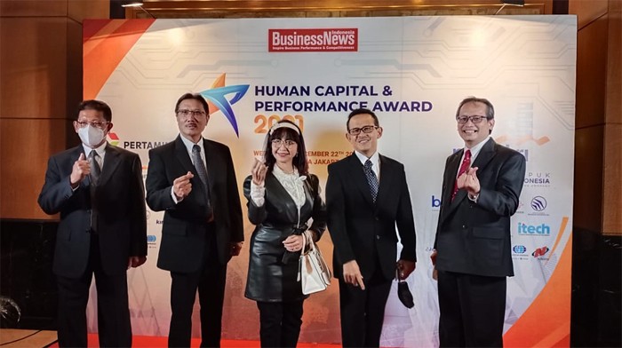 Penghargaan Human Capital & Performance Award 2021 di Jakarta, Selasa (22/12/2021).