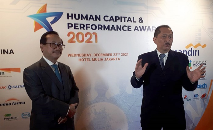 Penghargaan Human Capital & Performance Award 2021 di Jakarta, Selasa (22/12/2021).