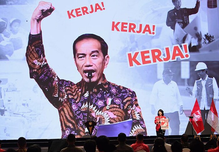 Presiden Joko Widodo menegaskan bahwa kesuksesan penanganan pandemi Covid-19 di Indonesia merupakan hasil gotong royong semua pihak.