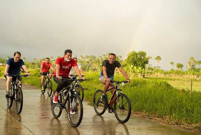 Menparekraf Sandiaga Salahuddin Uno, tengah menyiapkan sejumlah langkah strategis untuk mengembangkan Kawasan Ekonomi Khusus (KEK) Tanjung Lesung.