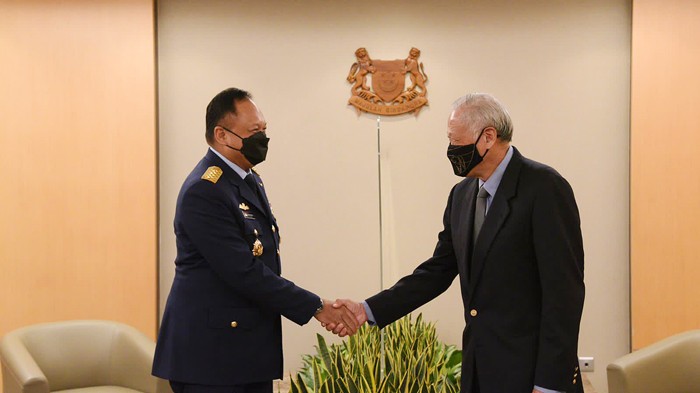 Kepala Staf Angkatan Udara Marsekal TNI Fadjar Prasetyo melakukan pertemuan dengan sejumlah pejabat Singapura, Selasa (4/1/2022).