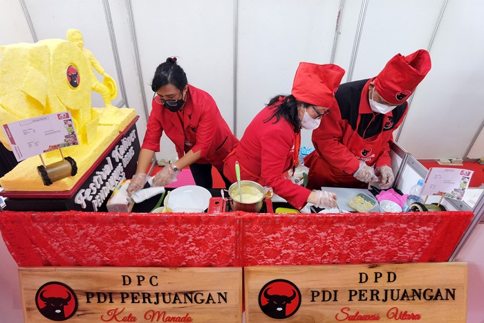 Festival Kuliner Pendaming Beras dalam rangka menyambut HUT ke-49 PDIP di Sekolah Partai PDIP, Lenteng Agung, Jakarta Selatan, Jumat (7/1/2022).