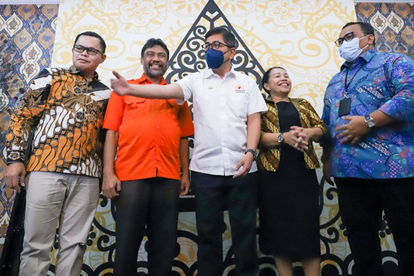 Diskusi pelaku usaha dan pekerja buruh di Jakarta, Kamis, (13/1/2022).