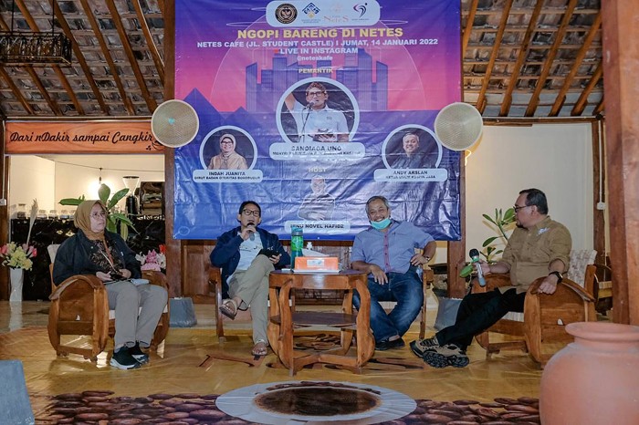 Menparekraf Sandiaga Salahuddin Uno mengajak generasi muda, terutama generasi millenial juga generasi Z untuk meningkatkan kompetensi.