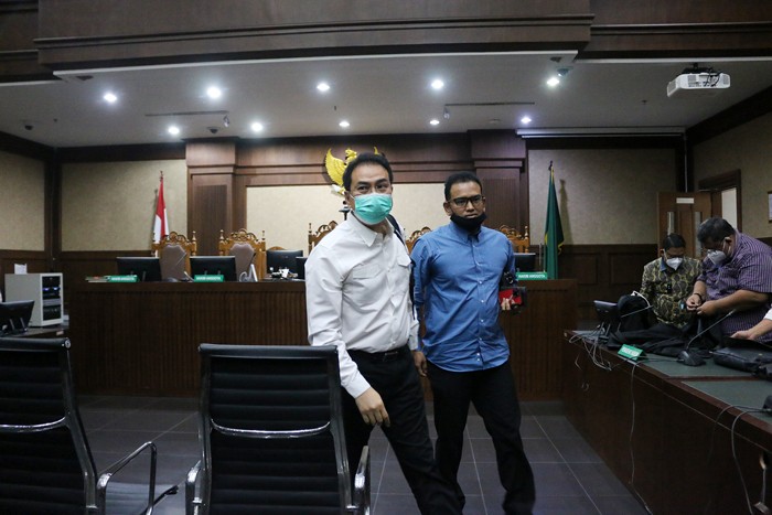 Terdakwa Mantan Wakil ketua DPR RI Azis Syamsuddin menjalani sidang di Pengadilan Tipikor, Jakarta, Senin (17/1/2022).