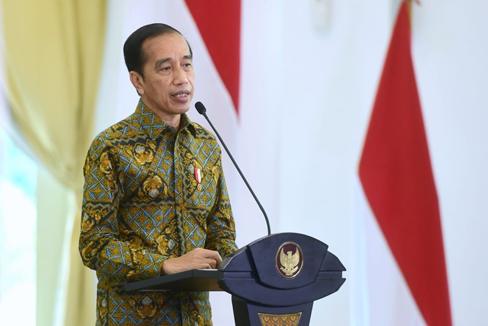 Presiden Joko Widodo hadiri Pertemuan Tahunan Industri Jasa Keuangan Tahun 2022 dan Peluncuran Taksonomi Hijau Indonesia secara virtual.