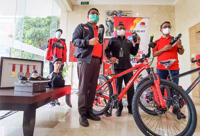 Banteng Ride & Night Run 2022, dalam rangka perayaan HUT Ke-49 PDI Perjuangan di Jakarta, Kamis (27/1/2022).