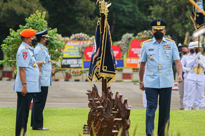 Kepala Staf Angkatan Udara Marsekal TNI Fadjar Prasetyo saat menjadi inspektur upacara peresmian Komando Operasi Udara Nasional (Koopsudnas).