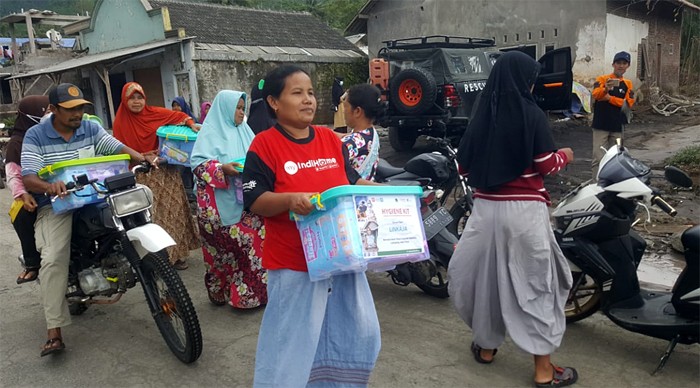DMC Dompet Dhuafa memberikan materi mitigasi dan kesiapsiagaan bencana Erupsi Gunung Api pada acara kemah ceria.