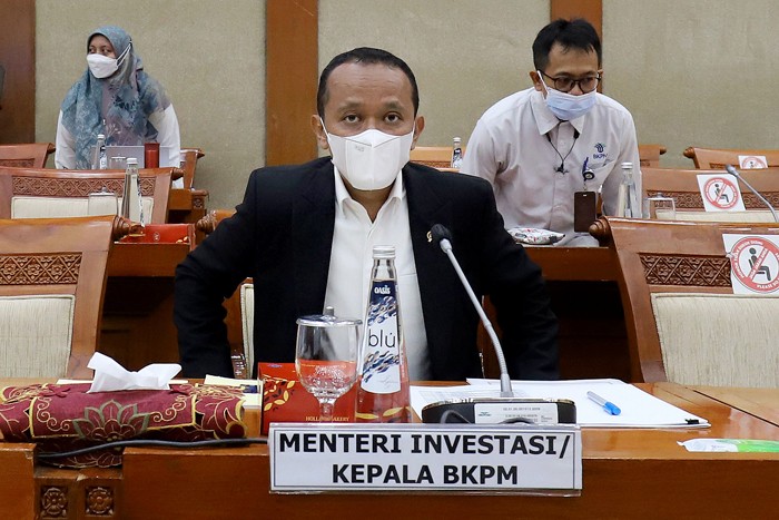 Menteri Investasi/Kepala BKPM Bahlil Lahadalia mengikuti rapat kerja dengan Komisi VI DPR di Kompleks Parlemen, Senayan, Jakarta, Senin (31/1/2022).