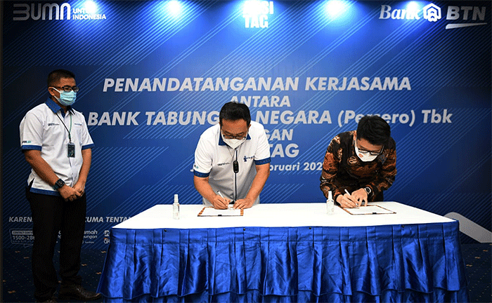 Perjanjian Kerja sama tentang Integrasi Layanan Sistem Informasi dengan Platform Arsitag pada Ekosistem Digital Bank BTN di Jakarta, Rabu (16/2/2022).