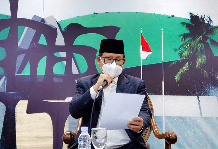 Wakil Ketua DPR Muhaimin Iskandar, merespons polemik aturan JHT yang baru bisa dicairkan pada usia 56 tahun di Jakarta, Rabu (16/2/2022).