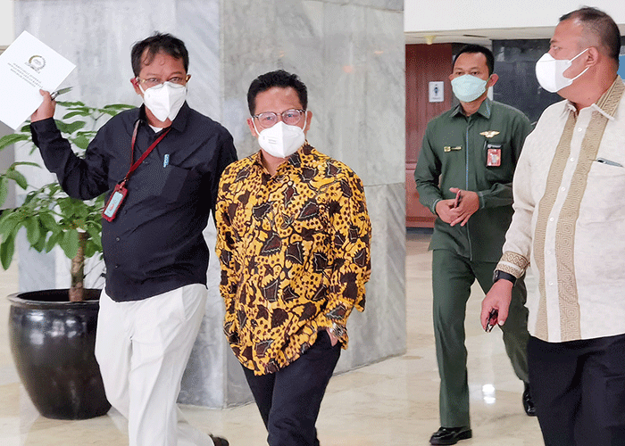 Wakil Ketua DPR Muhaimin Iskandar memberikan keterangan mengenai Pemilu 2024 agar ditunda selama satu atau dua tahun di Jakarta, Rabu (23/2/2022).