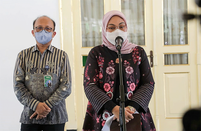 Dalam rangka persiapan perhelatan G20, Menteri Ketenagakerjaan Ida Fauziyah, menemui Gubernur Daerah Istimewa Yogyakarta, Sri Sultan Hamengkubuwono (HB) X.