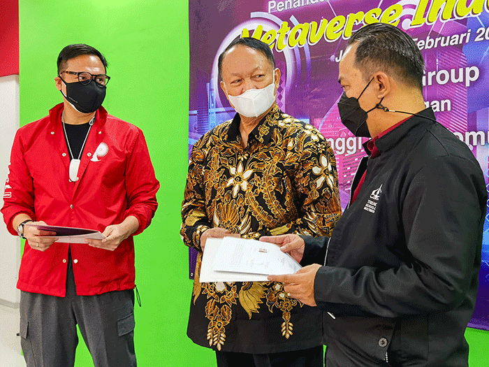 Kerjasama pembangunan metaverse Indonesia antara WIR Group dengan Trisakti School Of Multimedia di Jakarta, Kamis (24/2/2022).