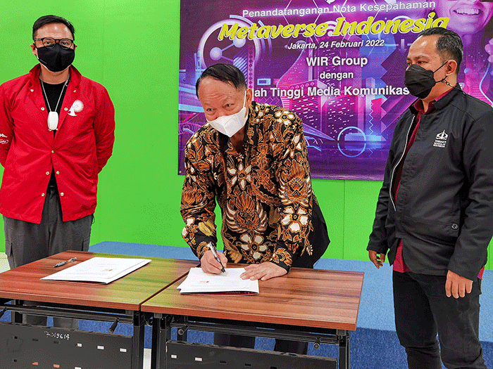 Kerjasama pembangunan metaverse Indonesia antara WIR Group dengan Trisakti School Of Multimedia di Jakarta, Kamis (24/2/2022).