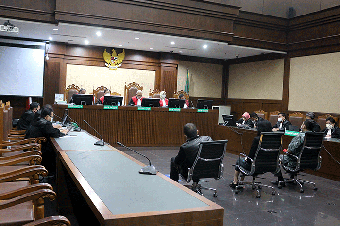 Sidang putusan korupsi tanah Munjul di Pengadilan Tipikor, Jakarta, Jumat (25/2/2022).