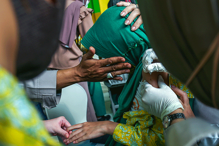 Ratusan murid SD Muhammadiyah 14 usia 6-11 tahun Palembang mengikuti vaksinasi Covid-19, Rabu (2/3/2022).