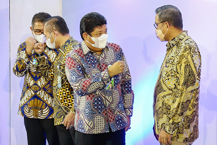 Launching kerja sama pembayaran iuran BPJS Ketenagakerjaan melalui Agen BRILink di Jakarta, Selasa (8/3/2022).