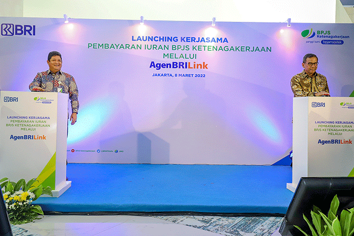 Launching kerja sama pembayaran iuran BPJS Ketenagakerjaan melalui Agen BRILink di Jakarta, Selasa (8/3/2022).