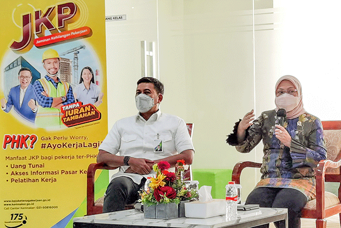 Pelatihan kerja yang diikuti oleh para peserta penerima manfaat program Jaminan Kehilangan Pekerjaan (JKP) di Jakarta, Kamis (10/3/2022).
