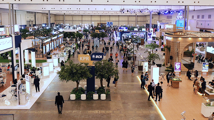 Suasana pengunjung di penutupan BCA Expoversary 2022, ICE BSD, Minggu (13/3/2022).