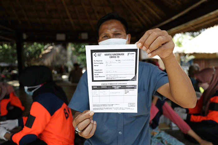 Hasil rekapitulasi dari pelaksanaan vaksin pada hari sebelumnya itu telah menunjukkan adanya kenaikan hingga 55,6 persen.