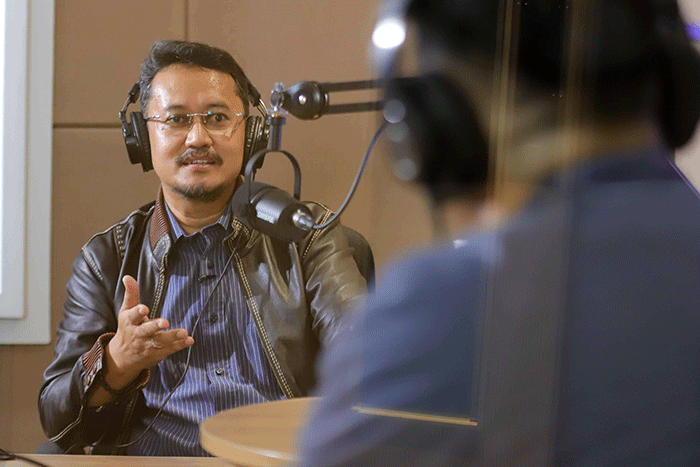 Wakil Ketua Umum DPP Partai Perindo Ferry Kurnia (kiri) saat menjadi narasumber Podcast Aksi Nyata #DariKamuUntukIndonesia.