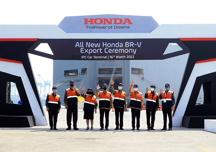 Pelepasan ekspor All New Honda BR-V di Pelabuhan Tanjung Priok, Jakarta, Rabu (16/3/2022).