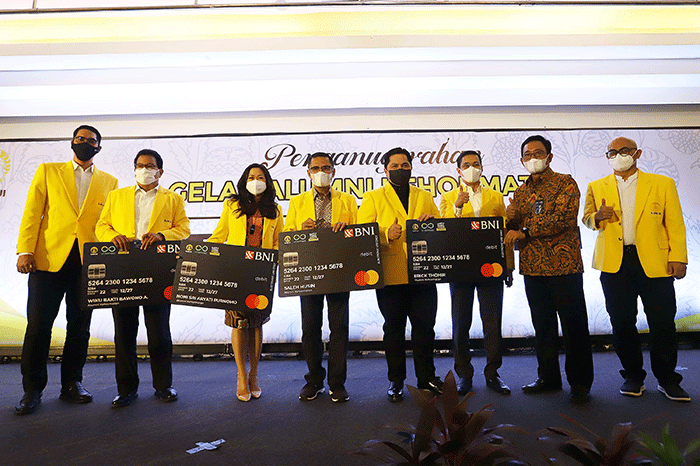Penganugerahan Gelar Anggota Kehormatan ILUNI UI di Grand Sahid Jaya, Jakarta, Kamis (17/3/2022).