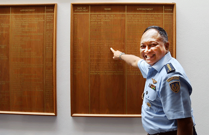 Australian Defence College (ADC) mengabadikan nama Kepala Staf Angkatan Udara Marsekal TNI Fadjar Prasetyo, sebagai alumni ADC.