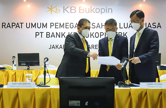 Rapat Umum Pemegang Saham Luar Biasa (RUPSLB) PT Bank KB Bukopin Tbk. (BBKP) di Jakarta, Rabu (23/3/2022).