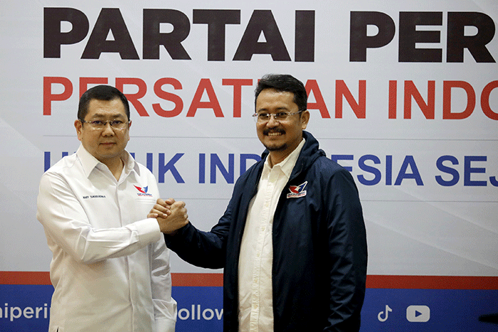 Ketua Umum DPP Partai Perindo Hary Tanoesoedibjo memberikan sejumlah tugas dan tanggung jawab kepada Ferry di kepartaian.