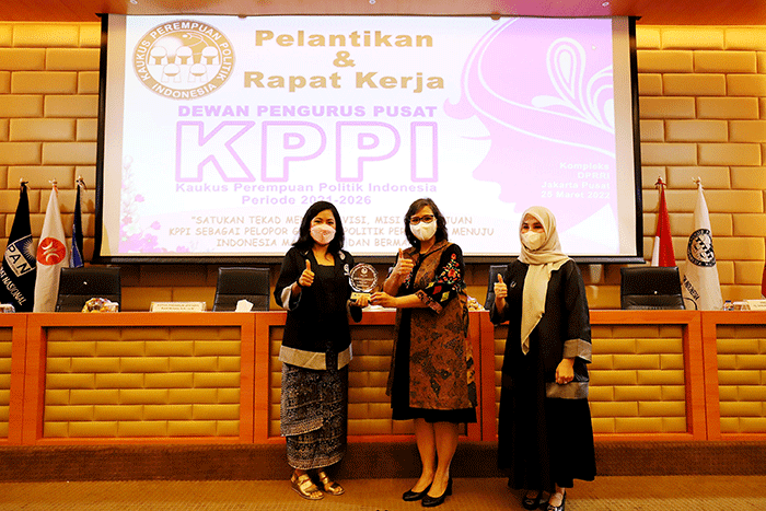 Pelantikan dan rapat kerja dewan pengurus pusat Kaukus Perempuan Politik Indonesia (KPPI) di Ruang Abdul Muis, Gedung Nusantara, Kompleks Parlemen Senayan.